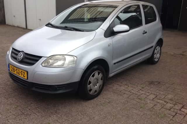 Volkswagen Fox (2006) thumbnail 4