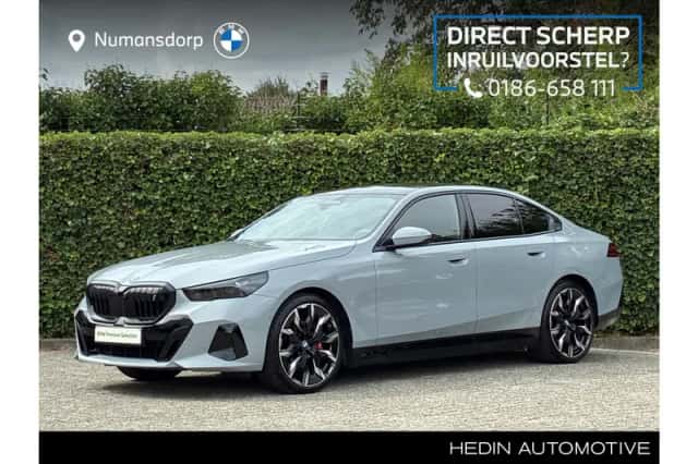 BMW i5 (2025) thumbnail 1