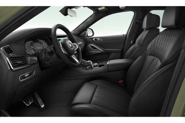 BMW X6 (2023) thumbnail 3