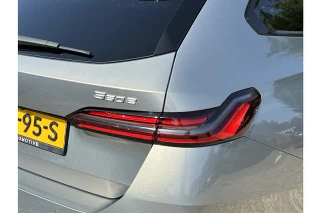 BMW 5-Serie (2025) thumbnail 4