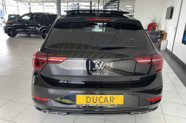 Volkswagen Polo (2022) thumbnail 4