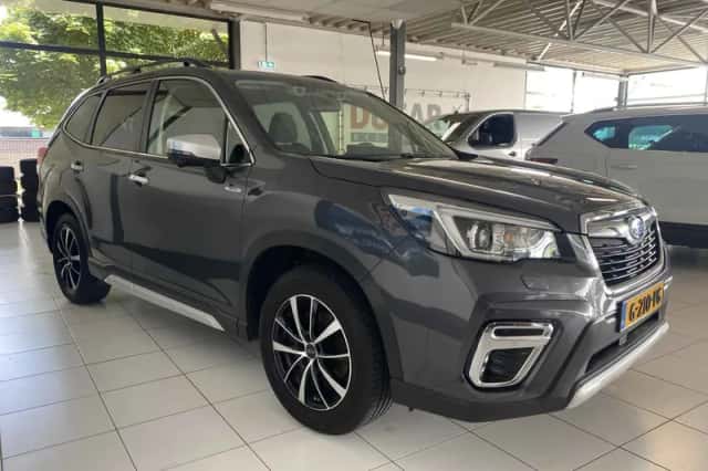 Subaru Forester (2019) thumbnail 5