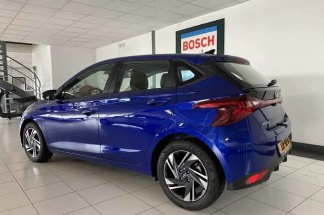 Hyundai i20 (2023) thumbnail 3