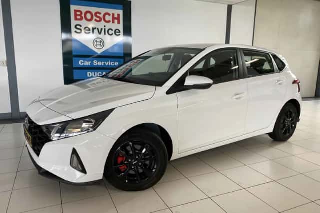 Hyundai i20 (2023) thumbnail 1