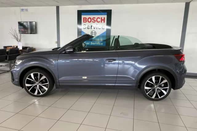 Volkswagen T-Roc (2022) thumbnail 2