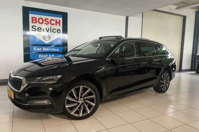 Škoda Octavia (2022) thumbnail 1
