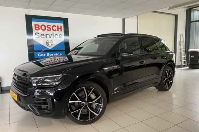 Volkswagen Touareg (2021) thumbnail 1