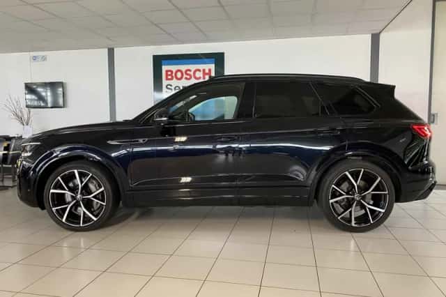 Volkswagen Touareg (2021) thumbnail 2