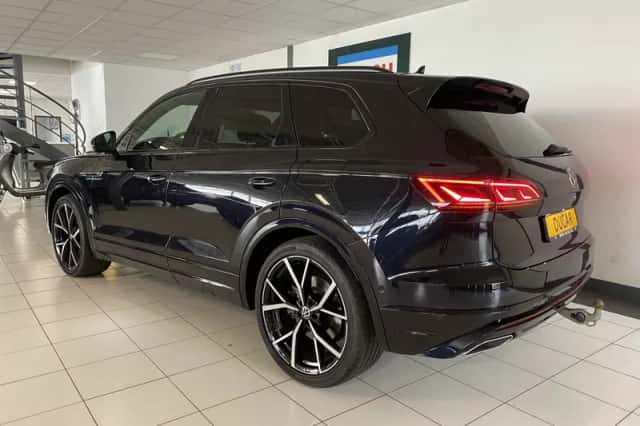 Volkswagen Touareg (2021) thumbnail 3