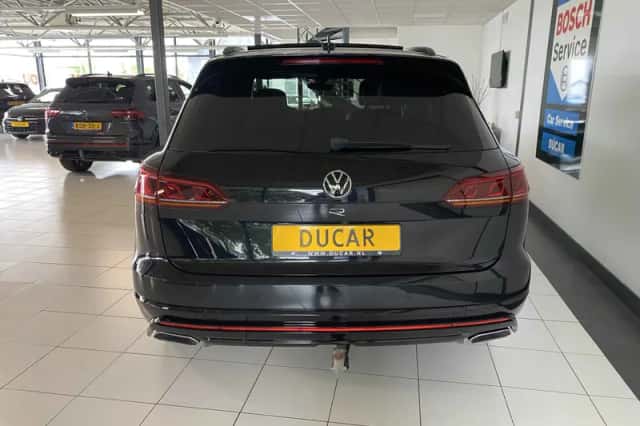 Volkswagen Touareg (2021) thumbnail 4