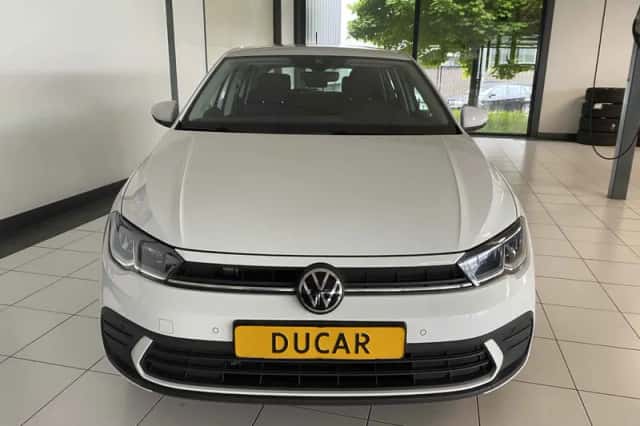 Volkswagen Polo (2022) thumbnail 6