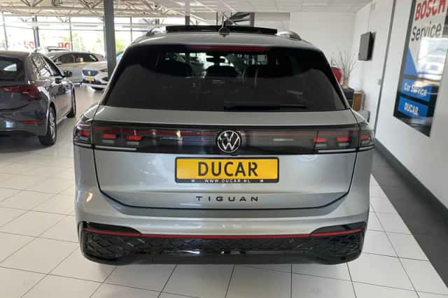 Volkswagen Tiguan (2025) thumbnail 4