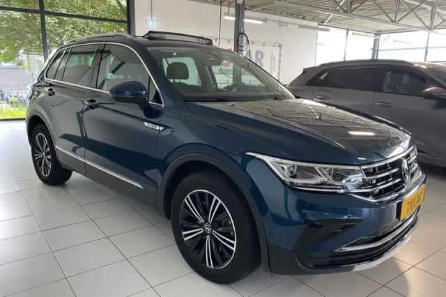 Volkswagen Tiguan (2023) thumbnail 5