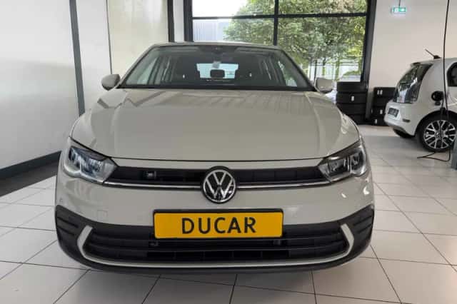 Volkswagen Polo (2024) thumbnail 6