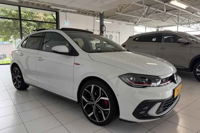 Volkswagen Polo (2022) thumbnail 5
