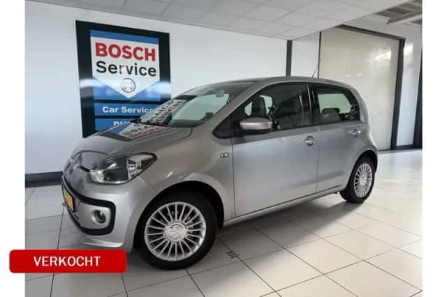 Volkswagen Up! (2012) thumbnail 1