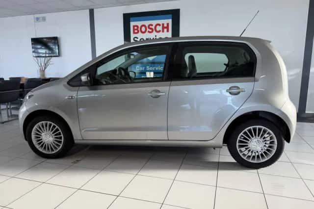 Volkswagen Up! (2012) thumbnail 2