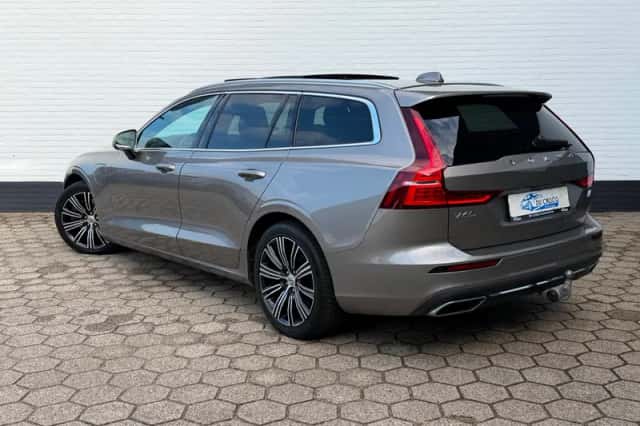 Volvo V60 (2020) thumbnail 4