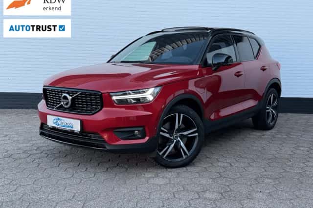 Volvo XC40 (2021) thumbnail 1