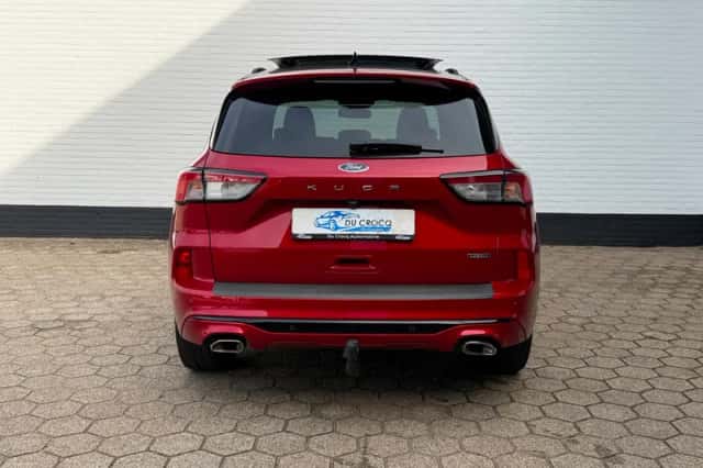 Ford Kuga (2022) thumbnail 5