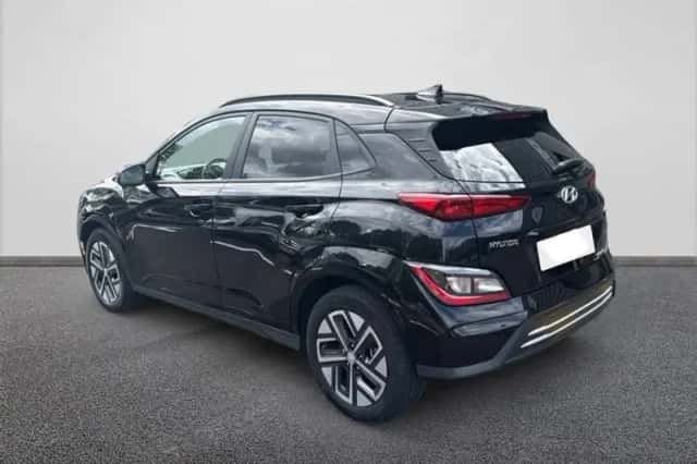 Hyundai Kona (2022) thumbnail 6