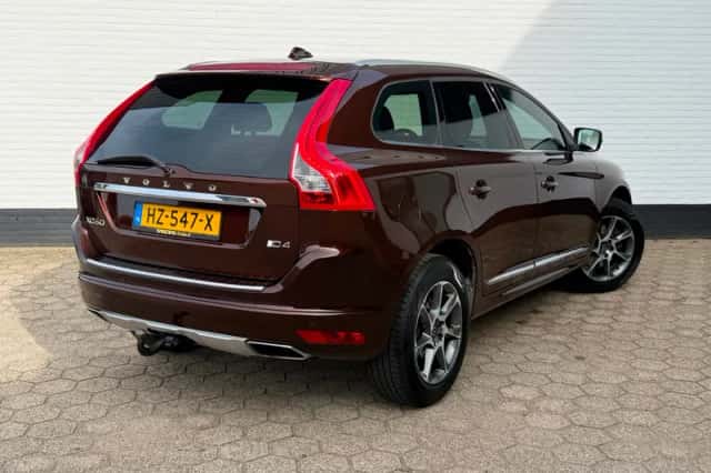 Volvo XC60 (2014) thumbnail 5