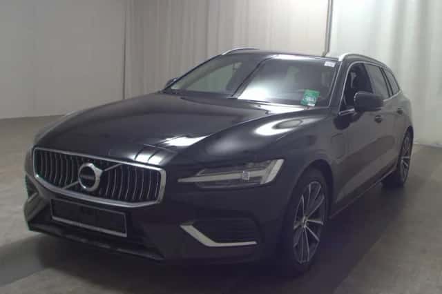 Volvo V60 (2021) thumbnail 1