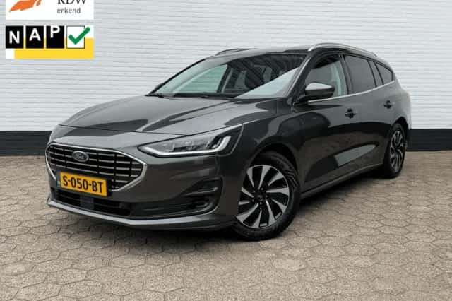 Ford Focus (2023) thumbnail 1