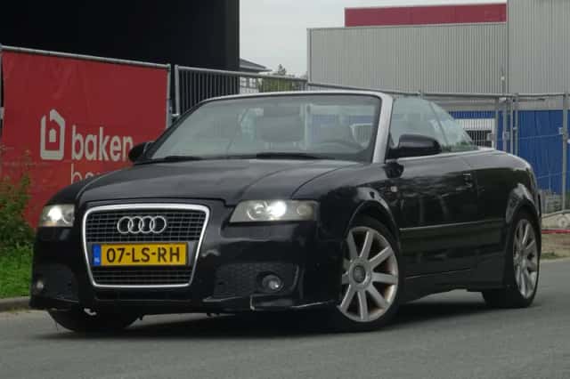 Audi A4 (2003) thumbnail 1