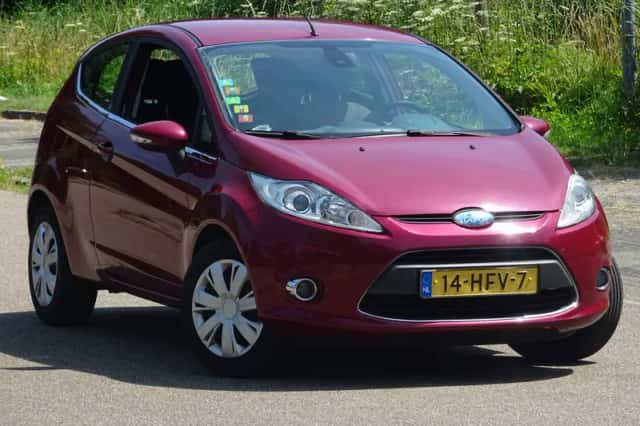 Ford Fiesta (2008) thumbnail 4