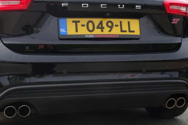 Ford Focus (2021) thumbnail 5