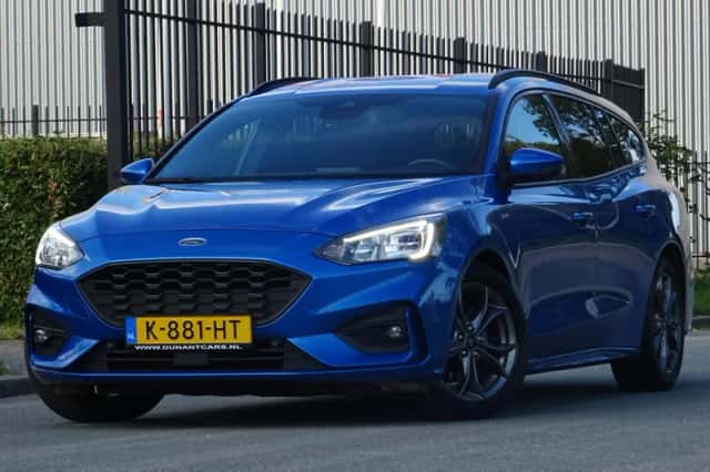 Ford Focus (2021) thumbnail 1