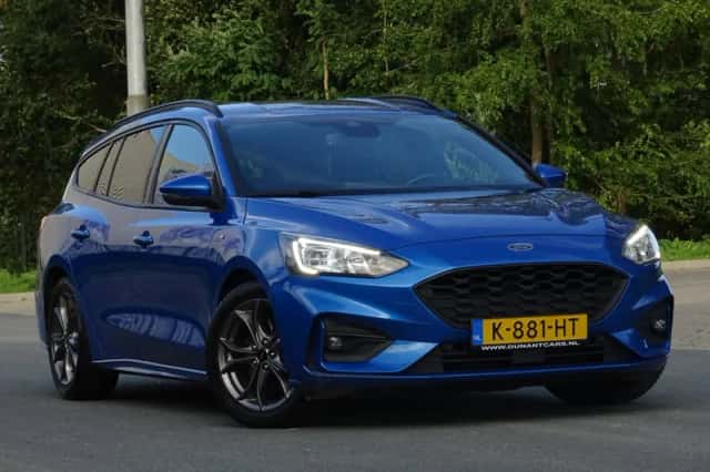 Ford Focus (2021) thumbnail 4