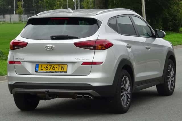 Hyundai Tucson (2019) thumbnail 3