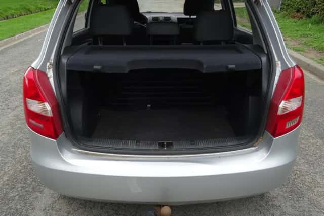 Škoda Fabia (2010) thumbnail 5