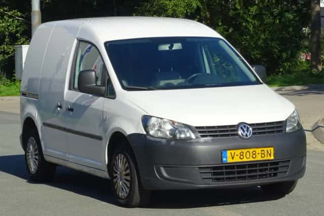 Volkswagen Caddy (2013) thumbnail 6