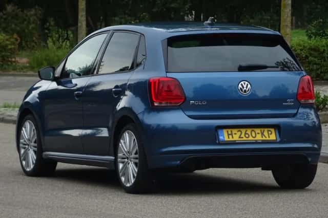 Volkswagen Polo (2013) thumbnail 2