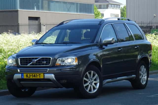 Volvo XC90 (2008) thumbnail 1