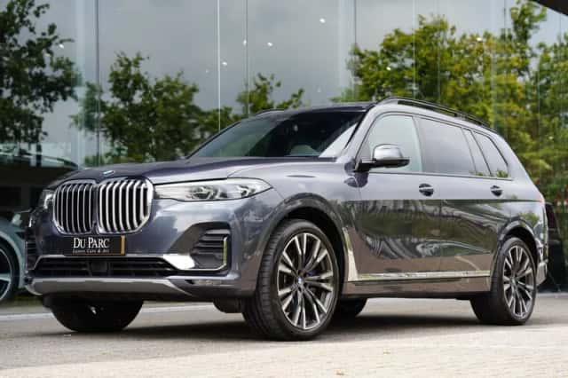 BMW X7 (2019) thumbnail 1