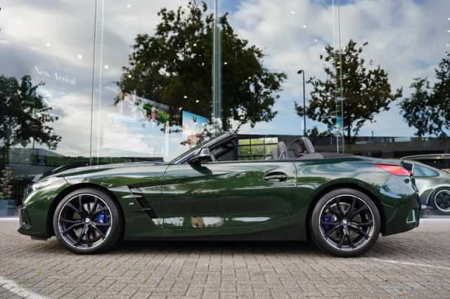 BMW Z4 (2024) thumbnail 2