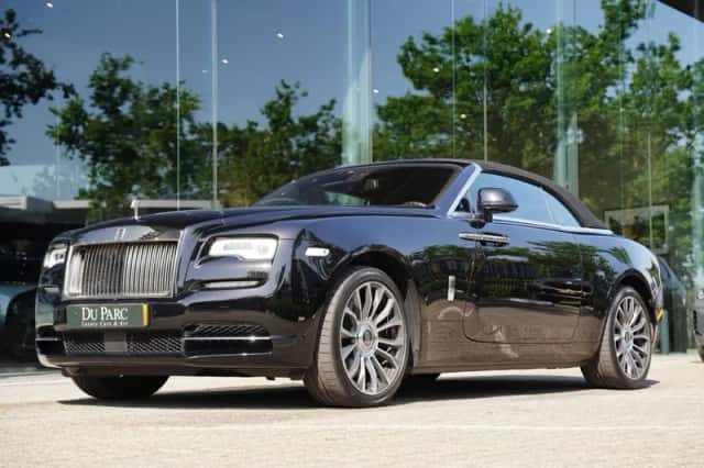 Rolls-Royce Dawn (2017) thumbnail 2