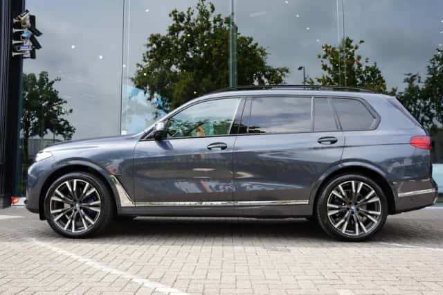 BMW X7 (2019) thumbnail 2