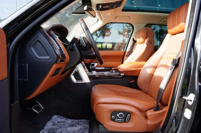 Land Rover Range Rover (2016) thumbnail 5