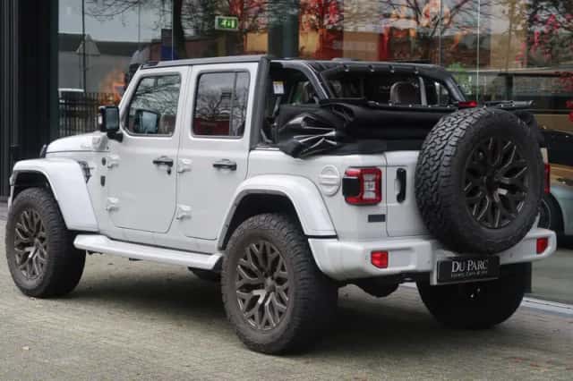 Jeep Wrangler (2021) thumbnail 4