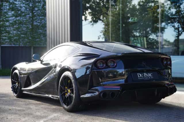 Ferrari 812 (2019) thumbnail 3