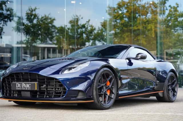 Aston Martin Vanquish (2025) thumbnail 2