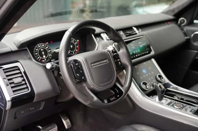 Land Rover Range Rover Sport (2020) thumbnail 4