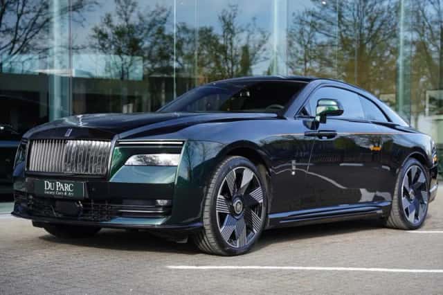 Rolls-Royce Spectre (2024) thumbnail 1