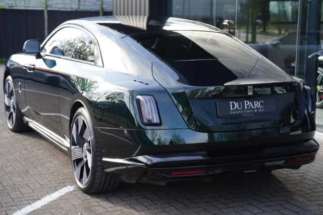 Rolls-Royce Spectre (2024) thumbnail 3