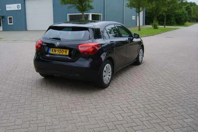 Mercedes-Benz A-Klasse (2016) thumbnail 5